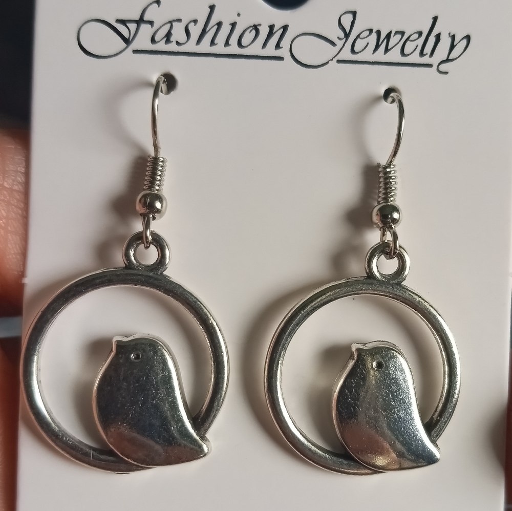 silvertone bird earrings